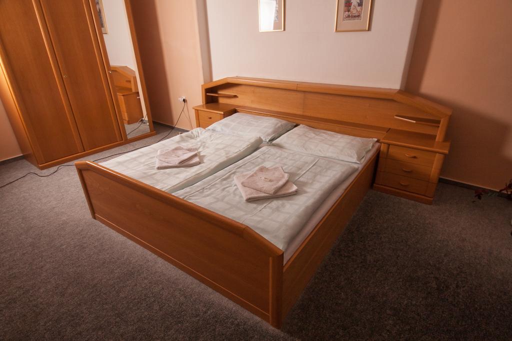 Klenci pod Cerchovem Hotel Haltrava חדר תמונה